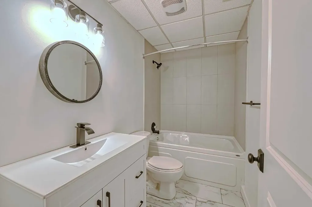 179 Rainbow Falls Drive Chestermere AB T1X 0A7