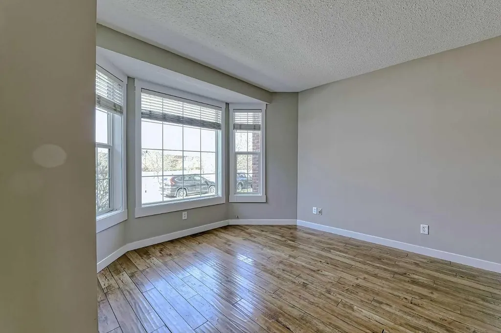 179 Rainbow Falls Drive Chestermere AB T1X 0A7
