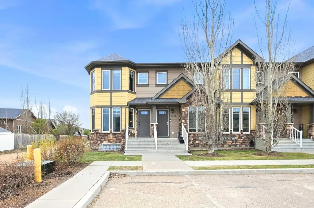30 Carleton Avenue Red Deer AB T4P 0M8