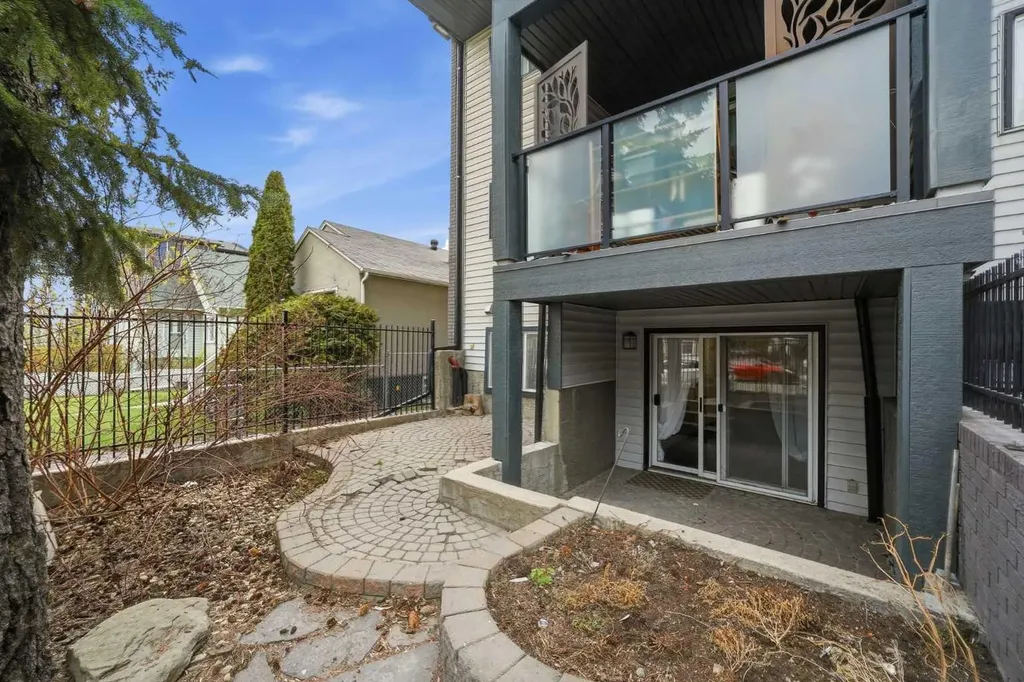 717 4a Street NE Calgary AB T2E 3W1