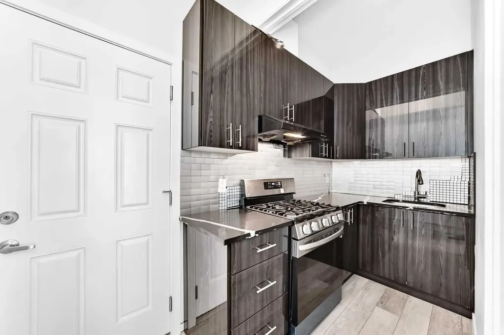 113 Cityspring Manor NE Calgary AB T3N1Z8