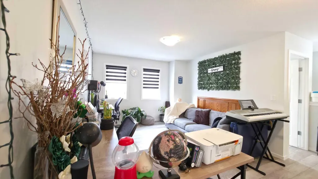113 Cityspring Manor NE Calgary AB T3N1Z8