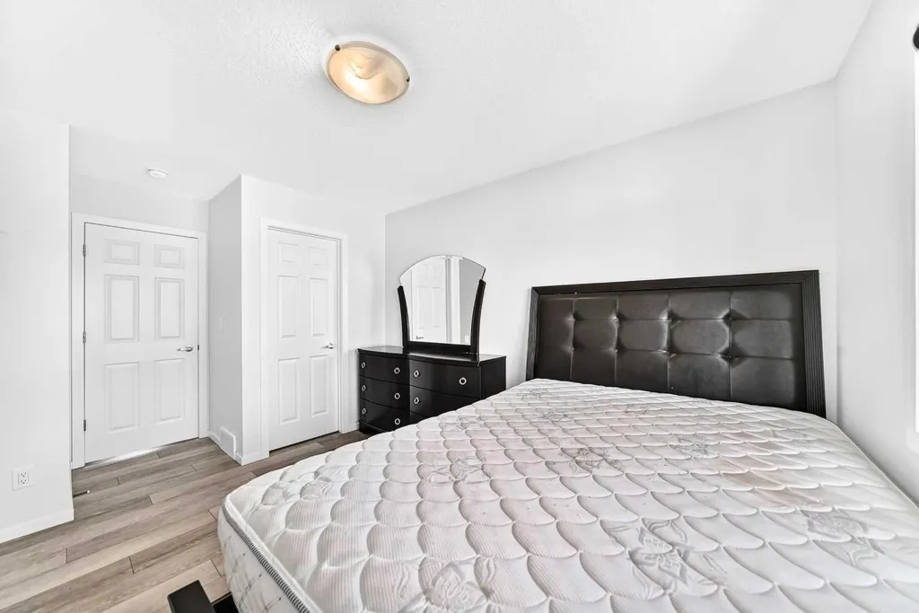 113 Cityspring Manor NE Calgary AB T3N1Z8