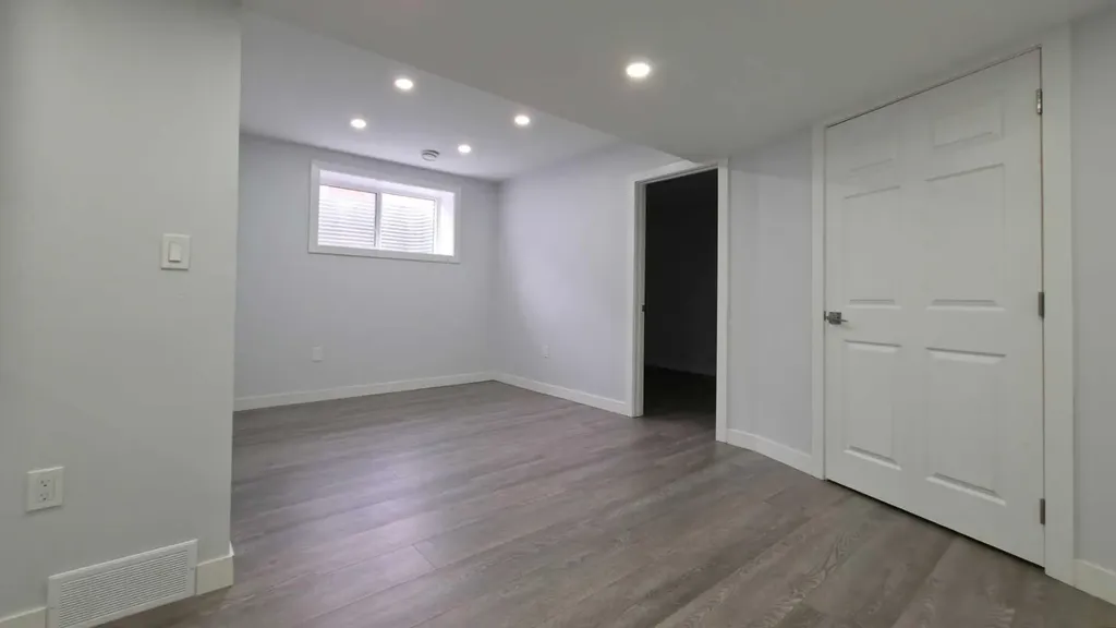 113 Cityspring Manor NE Calgary AB T3N1Z8