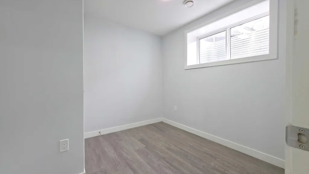 113 Cityspring Manor NE Calgary AB T3N1Z8