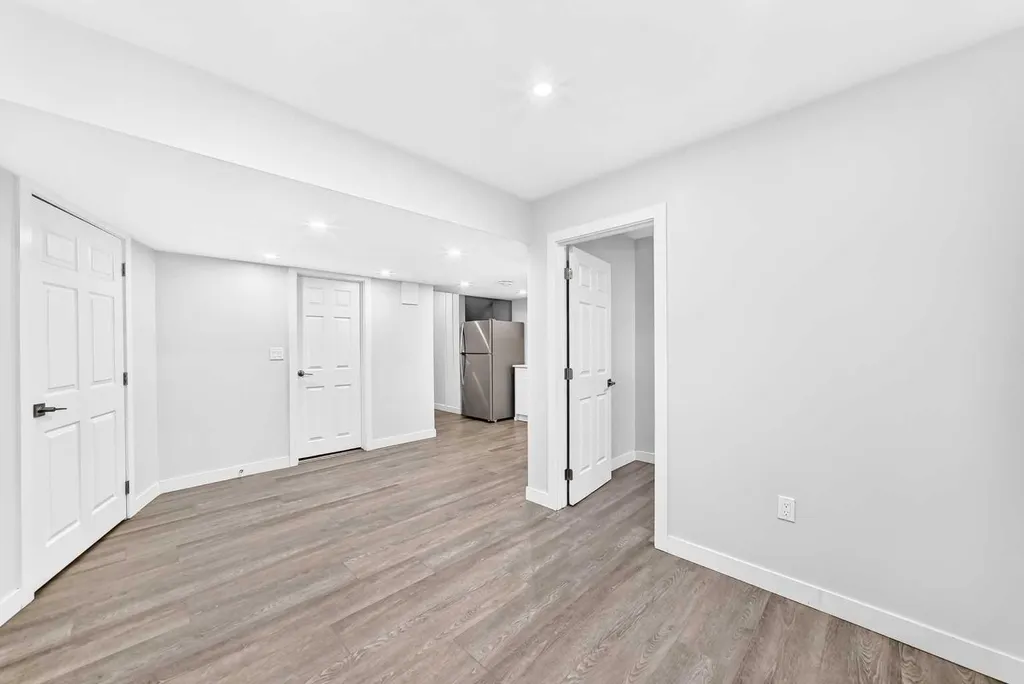 113 Cityspring Manor NE Calgary AB T3N1Z8