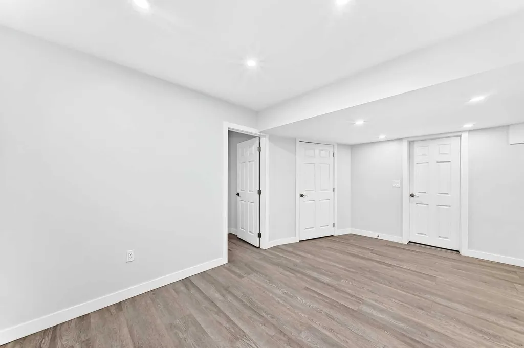 113 Cityspring Manor NE Calgary AB T3N1Z8