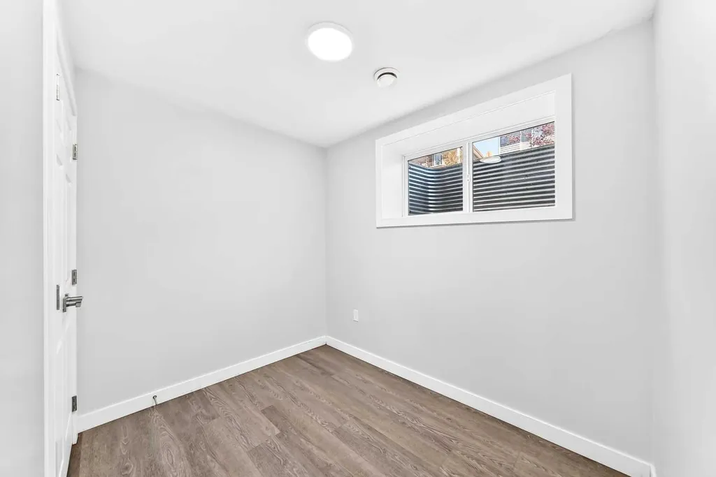 113 Cityspring Manor NE Calgary AB T3N1Z8