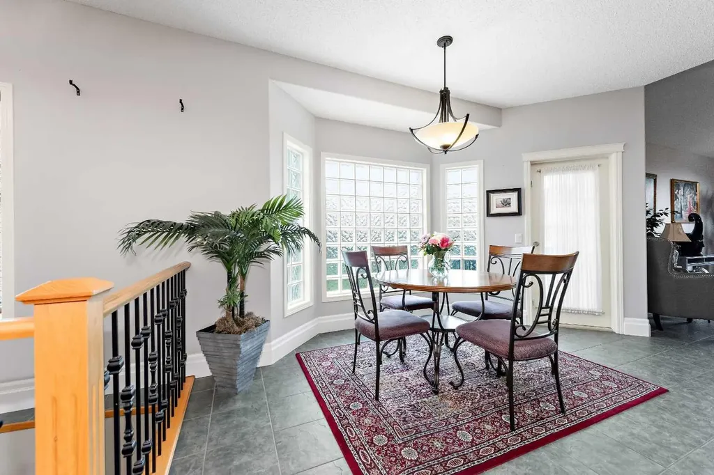131 Invermere Close Chestermere AB T1X1L3
