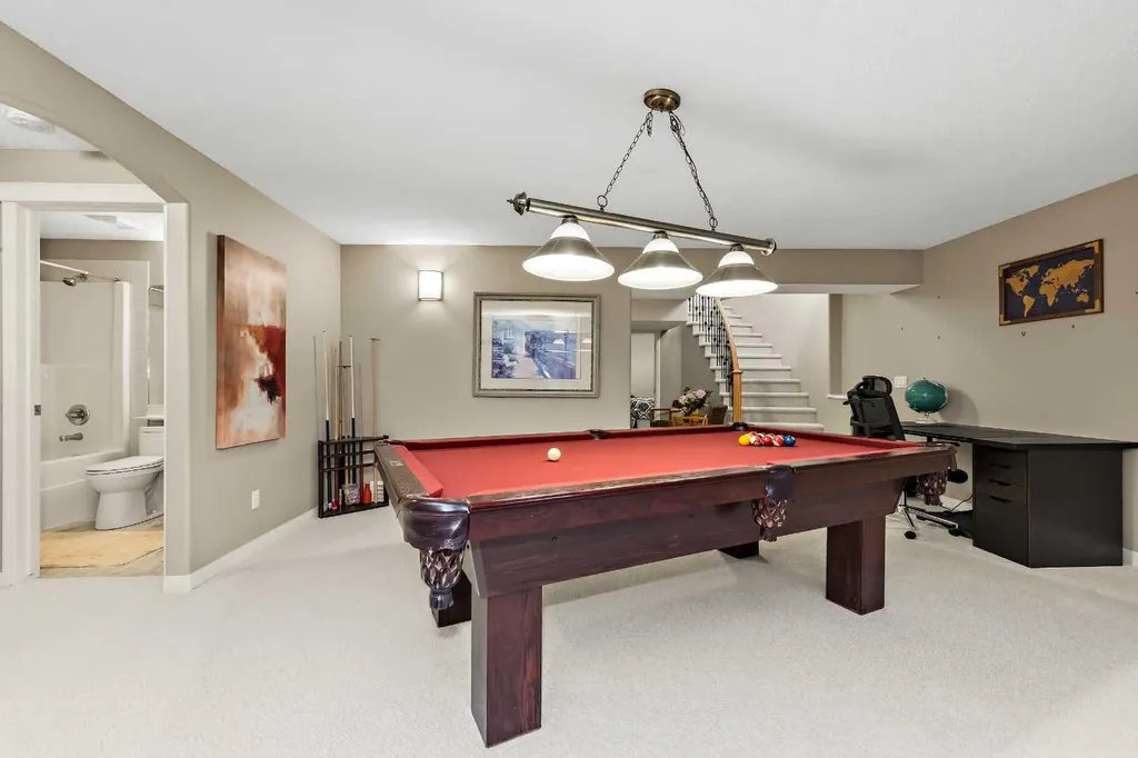 131 Invermere Close Chestermere AB T1X1L3