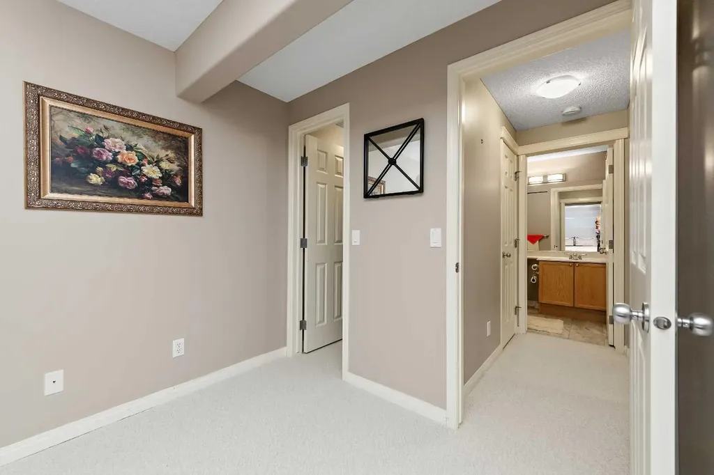 131 Invermere Close Chestermere AB T1X1L3
