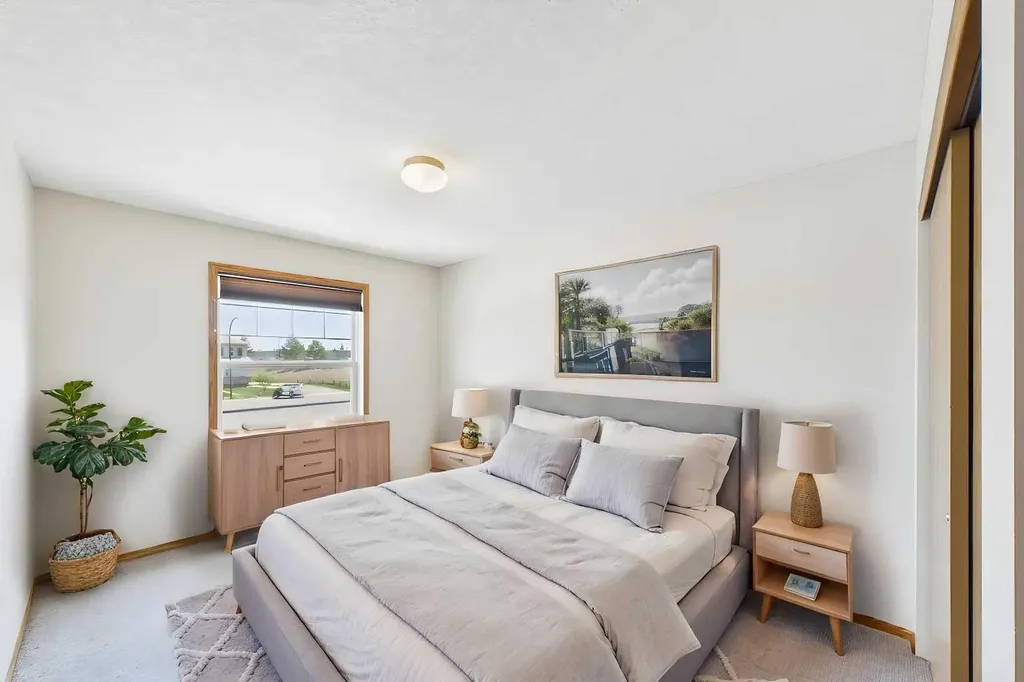 20 Jacobs Close Red Deer AB T4P4E1