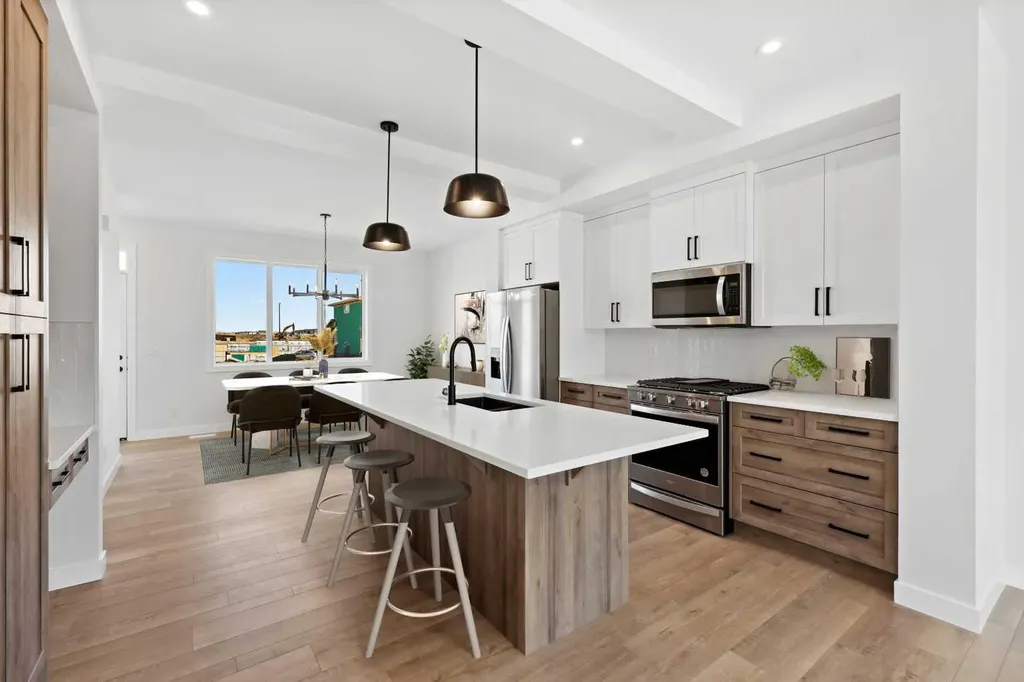 250 Waterford Road Chestermere AB T1X 3B4