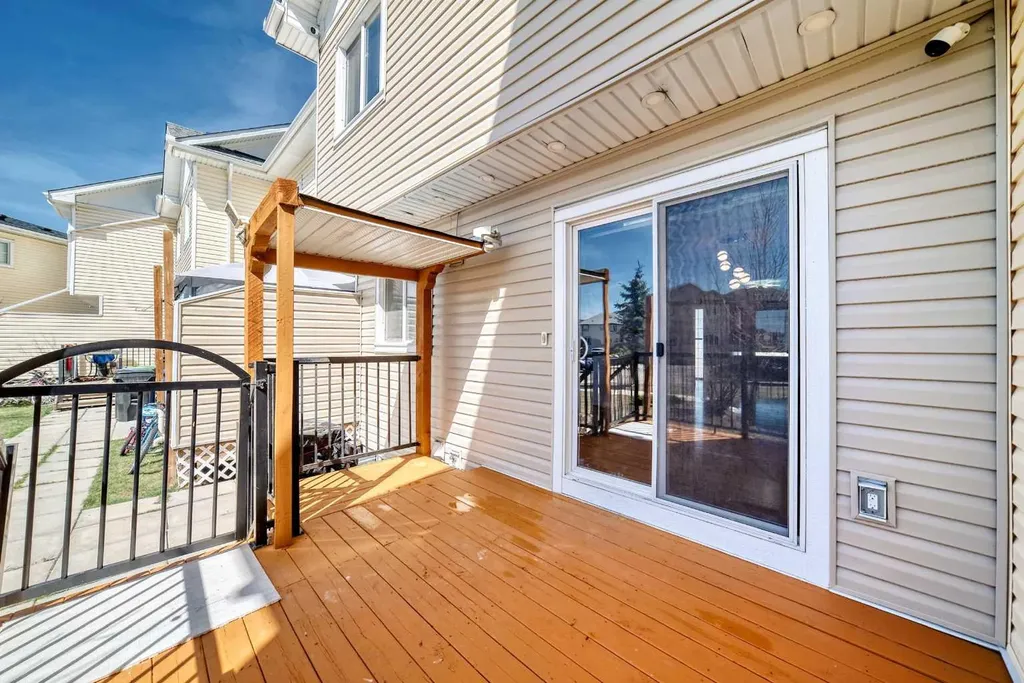 8407 Saddlebrook Drive NE Calgary AB T3J0P9