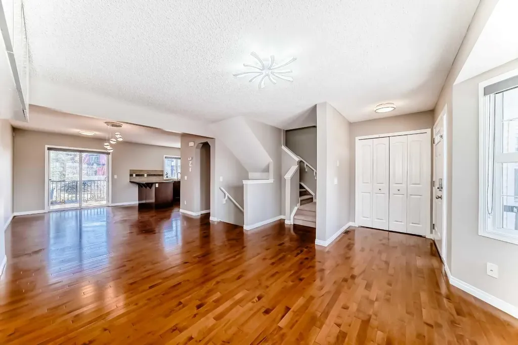 8407 Saddlebrook Drive NE Calgary AB T3J0P9