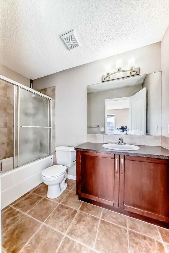 8407 Saddlebrook Drive NE Calgary AB T3J0P9