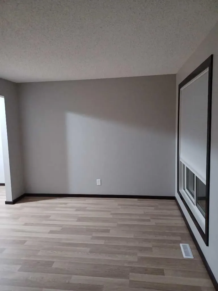 5425 Pensacola Crescent SE Calgary AB T2A 2G7