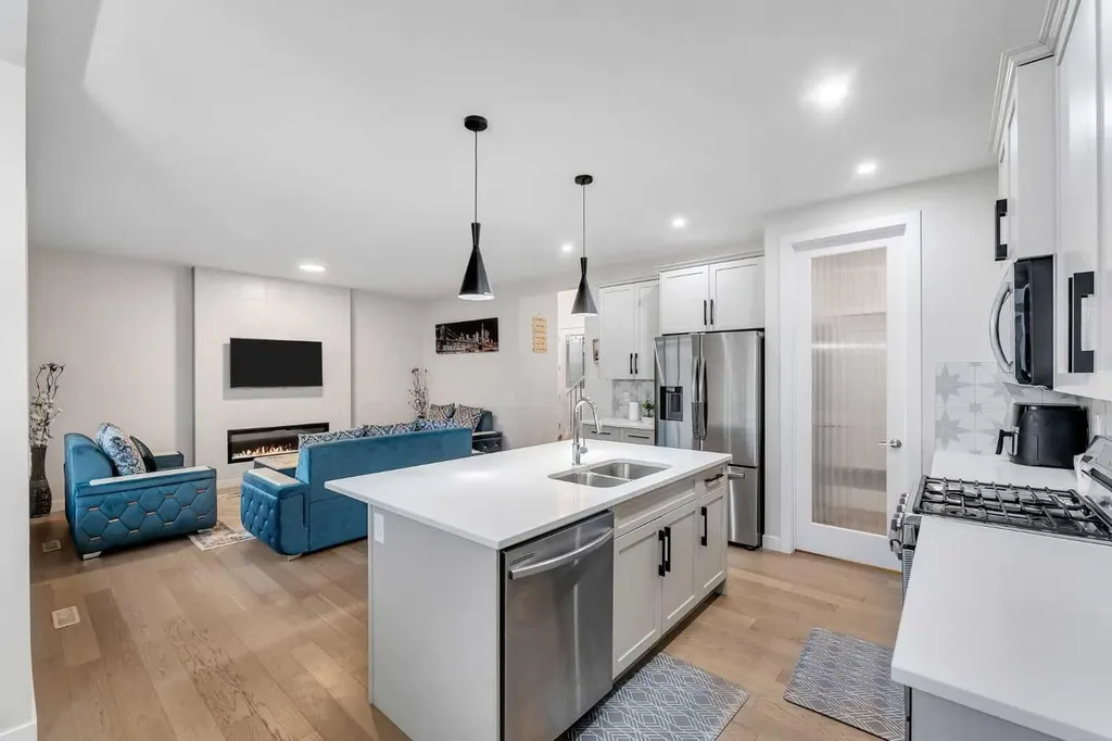 110 Waterford Road Chestermere AB T1X 2P6