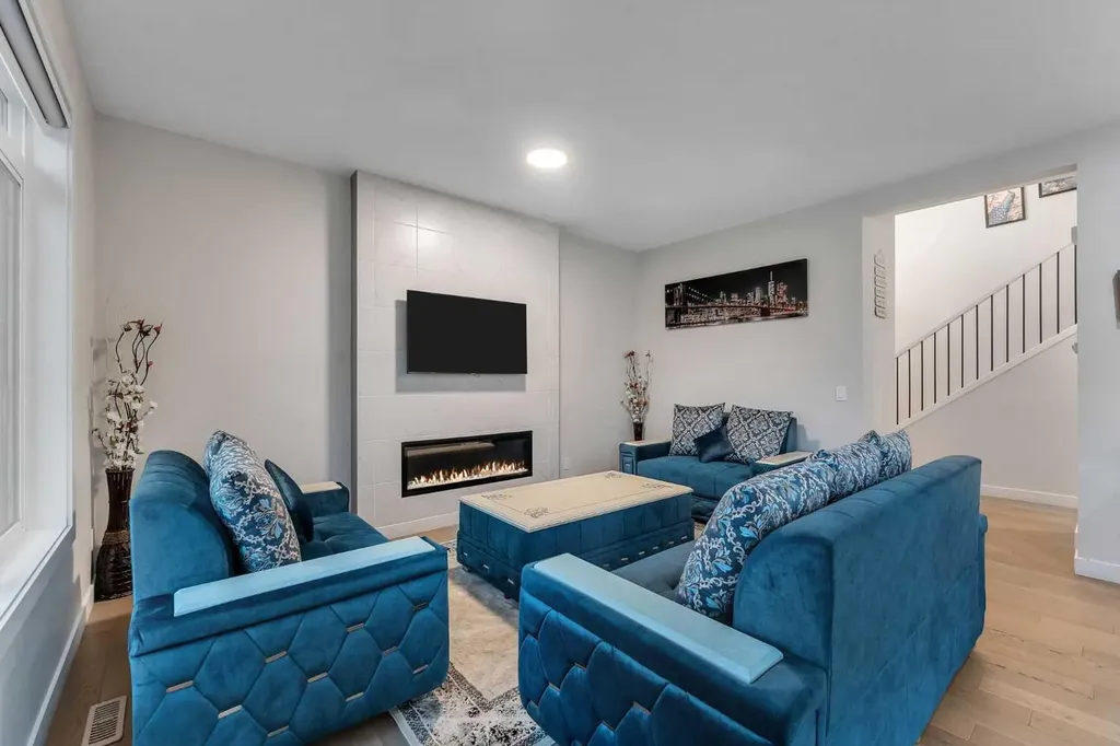 110 Waterford Road Chestermere AB T1X 2P6