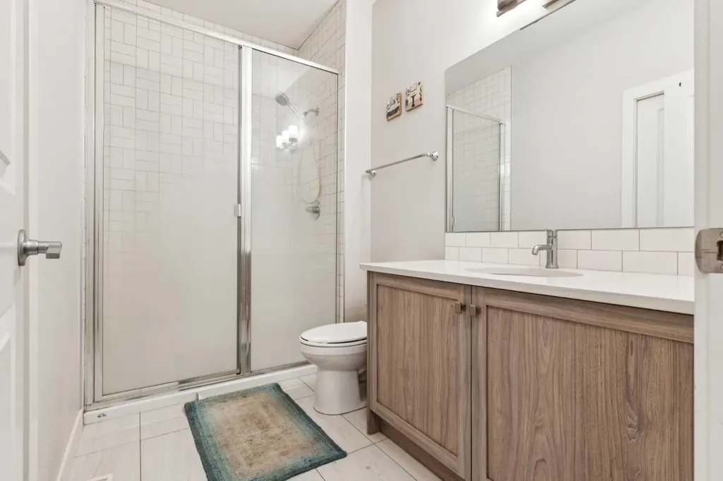 118 Saddlestone Park NE Calgary AB T3J 0Z4
