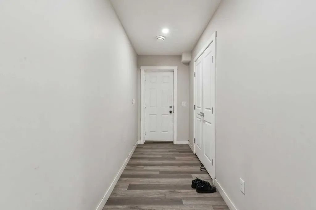 118 Saddlestone Park NE Calgary AB T3J 0Z4