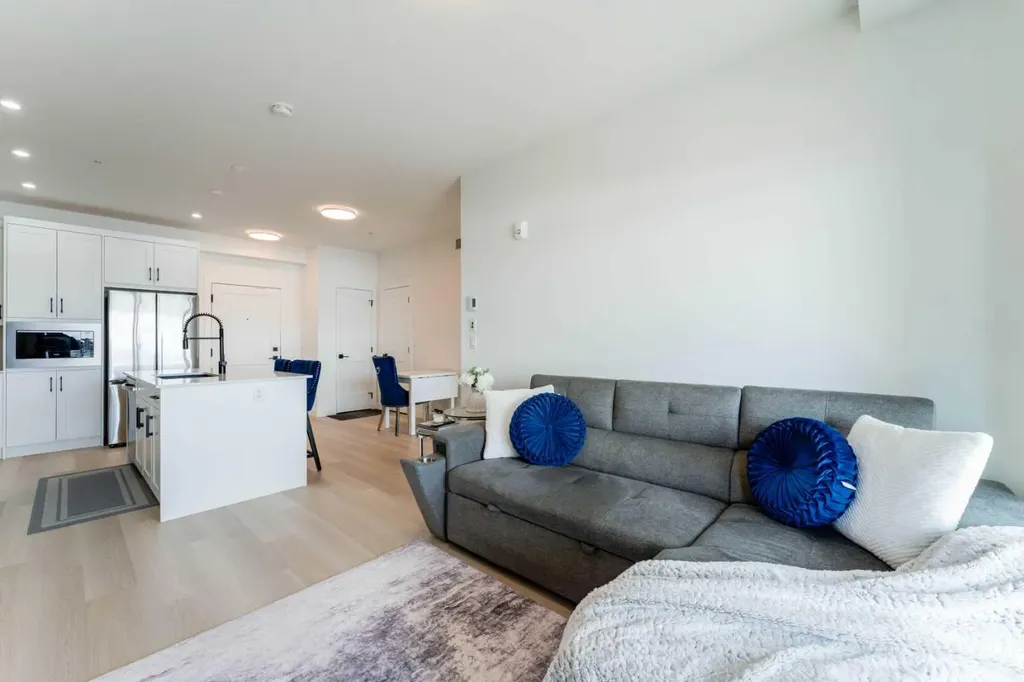 1802 Mahogany Boulevard SE Calgary AB T3M 4A5