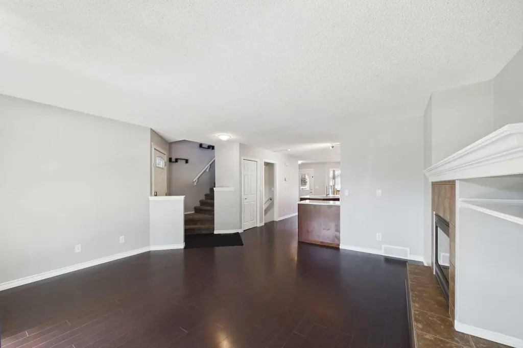 159 Cranberry Green SE Calgary AB T3M 1L3