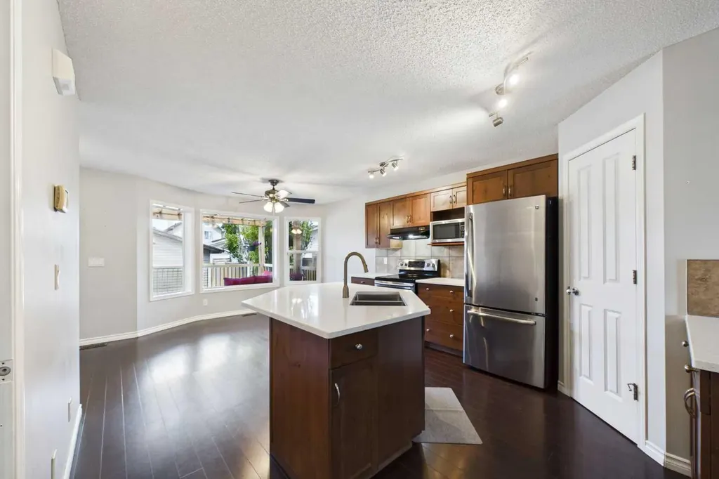 159 Cranberry Green SE Calgary AB T3M 1L3