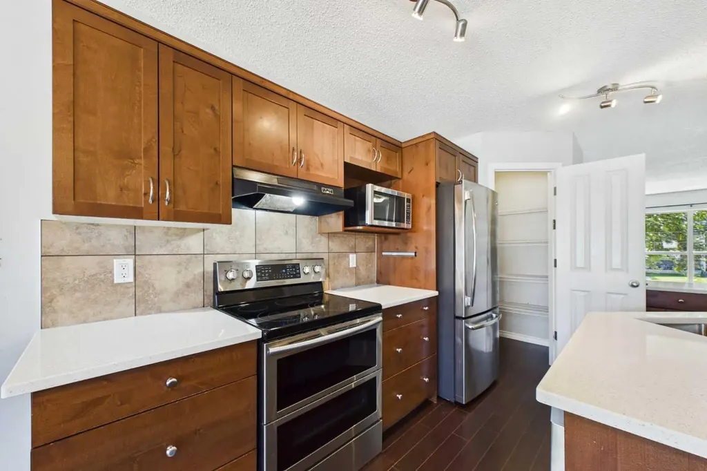 159 Cranberry Green SE Calgary AB T3M 1L3
