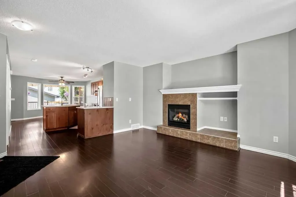 159 Cranberry Green SE Calgary AB T3M 1L3
