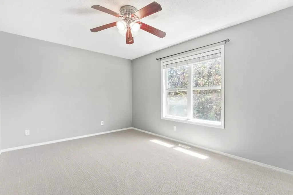 159 Cranberry Green SE Calgary AB T3M 1L3