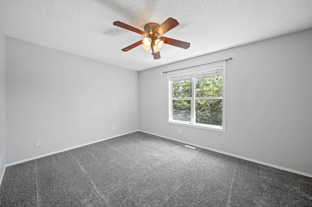 159 Cranberry Green SE Calgary AB T3M 1L3