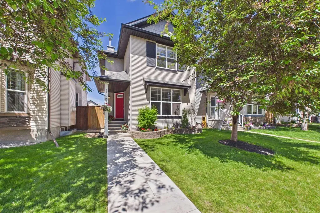 159 Cranberry Green SE Calgary AB T3M 1L3