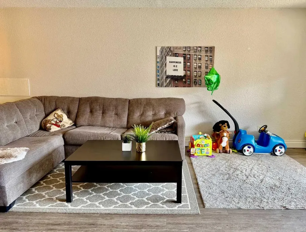 221 6 Avenue SE Calgary AB T3G 4Z9