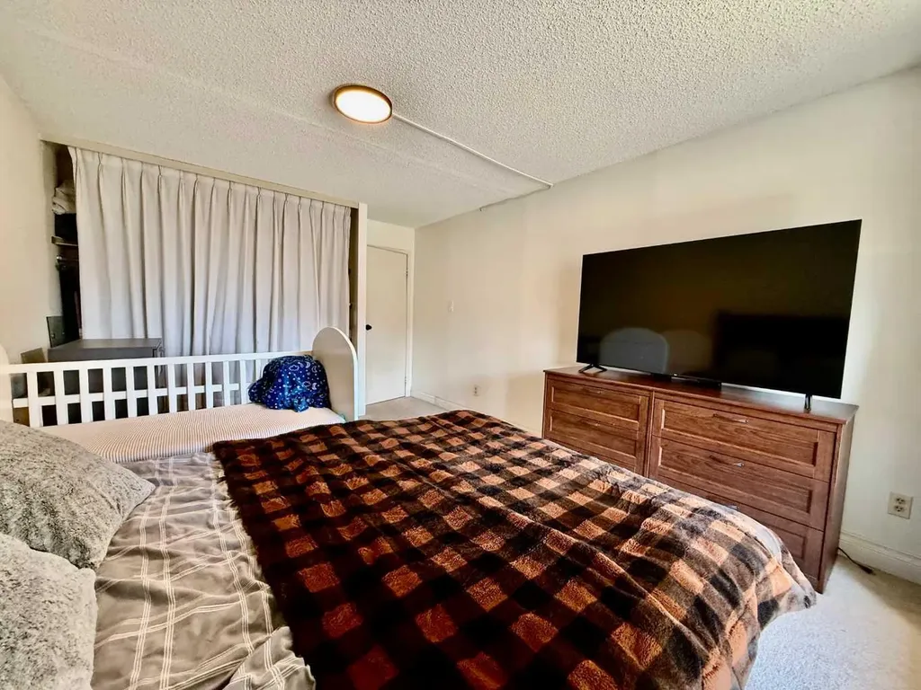 221 6 Avenue SE Calgary AB T3G 4Z9