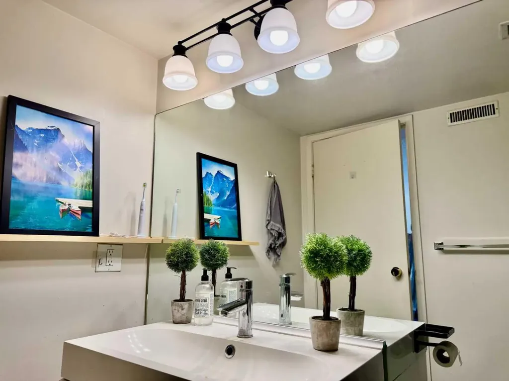 221 6 Avenue SE Calgary AB T3G 4Z9