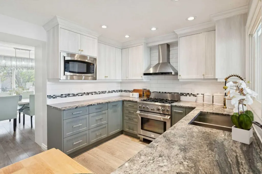 20 Midpark Crescent SE Calgary AB T2X 1P3