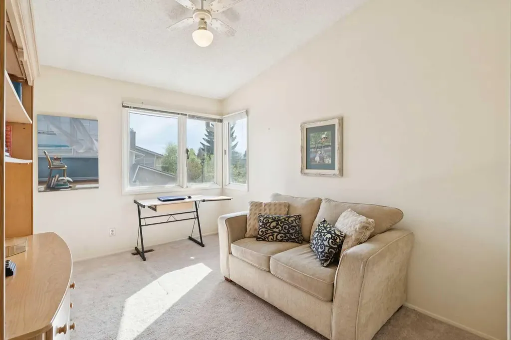 20 Midpark Crescent SE Calgary AB T2X 1P3