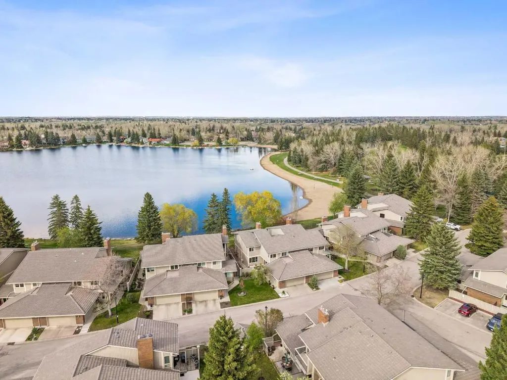 20 Midpark Crescent SE Calgary AB T2X 1P3
