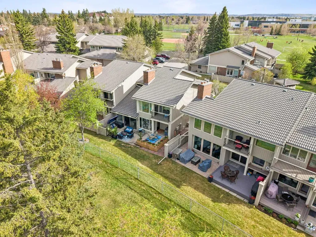 20 Midpark Crescent SE Calgary AB T2X 1P3