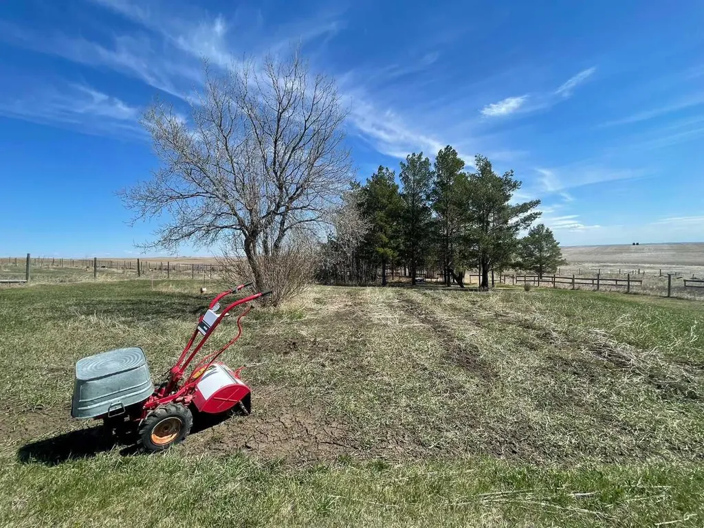 47275 Range Road 3272 Rural SK S0M 1R0