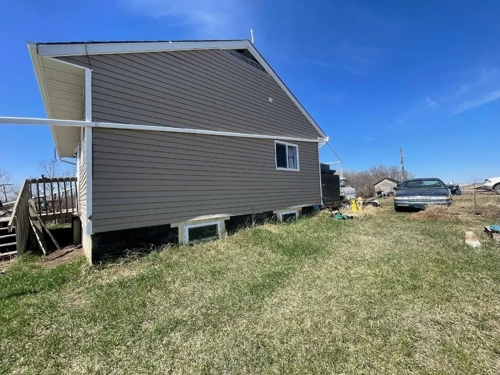 47275 Range Road 3272 Rural SK S0M 1R0