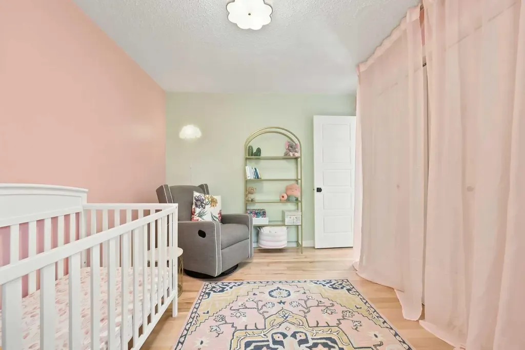 27 Silver Springs Drive NW Calgary AB T3B 4N3
