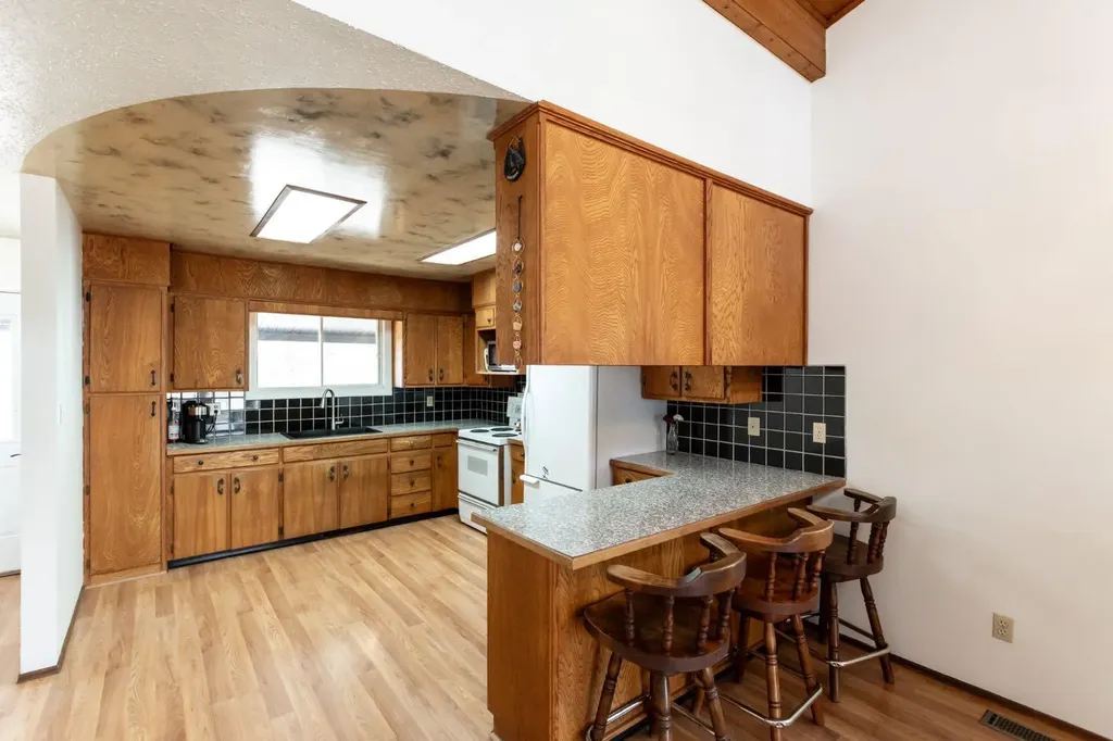 3327 360 Township Rural Red Deer County AB T4G0N2
