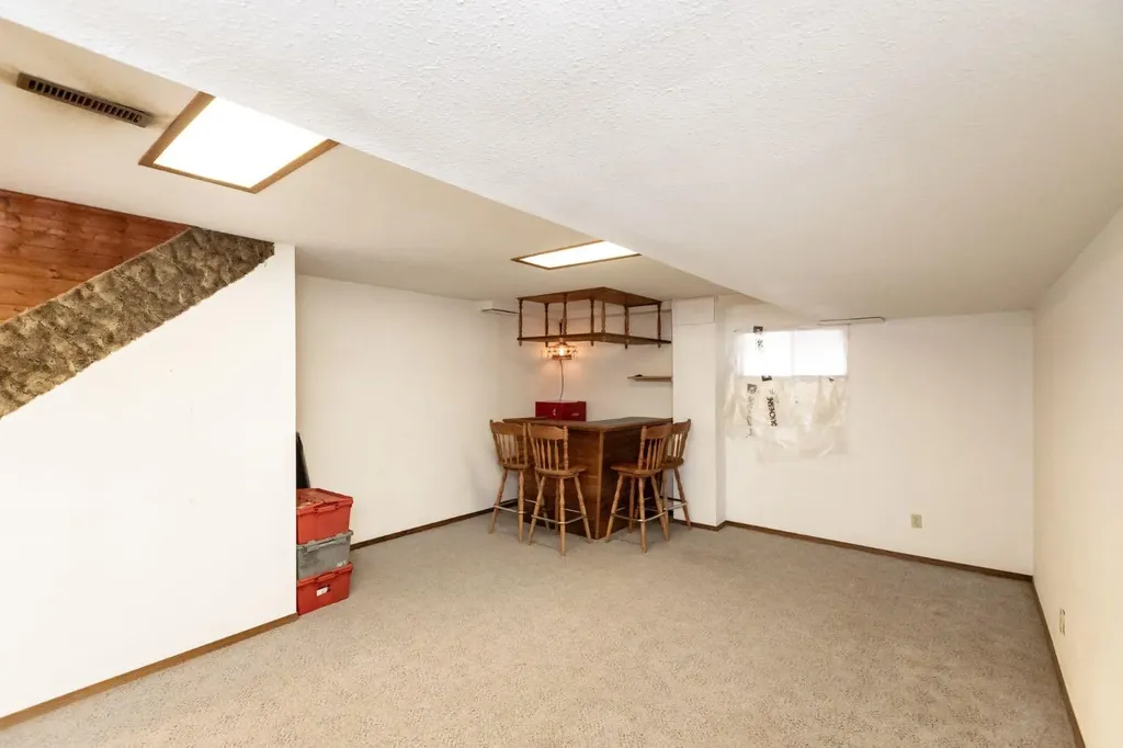 3327 360 Township Rural Red Deer County AB T4G0N2