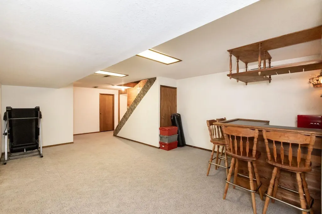 3327 360 Township Rural Red Deer County AB T4G0N2