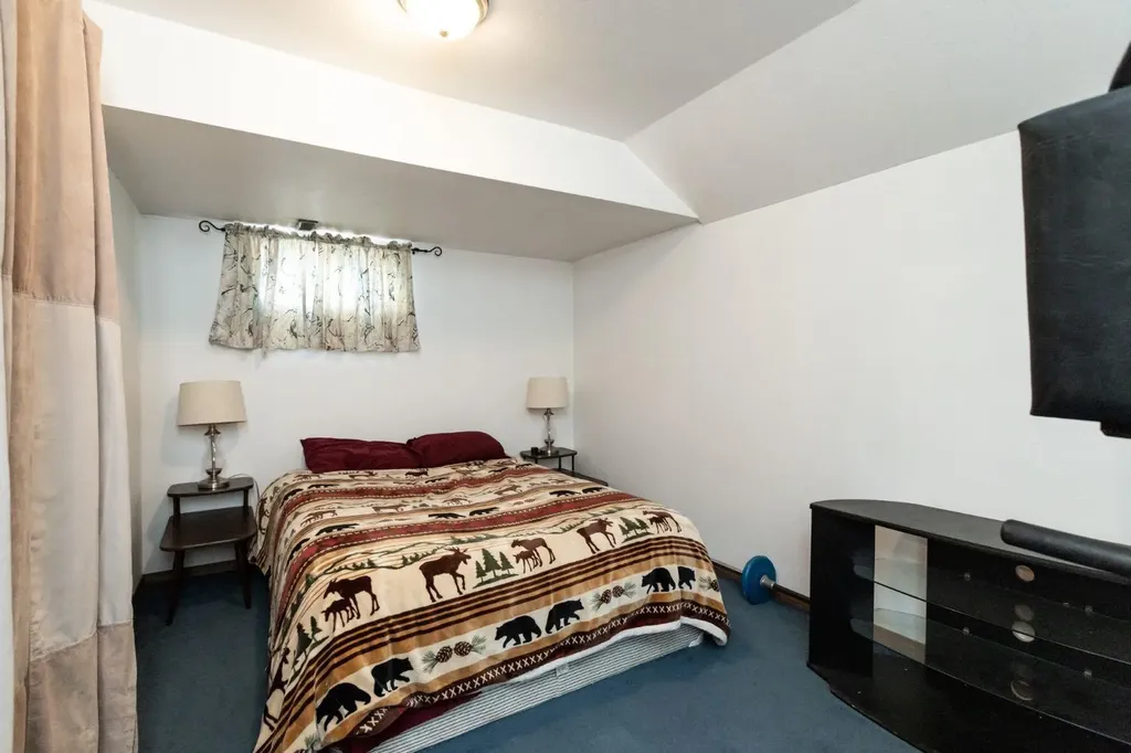 3327 360 Township Rural Red Deer County AB T4G0N2
