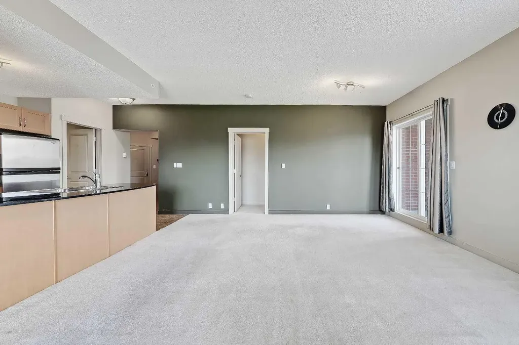 5605 Henwood Street SW Calgary AB T3E 7R2