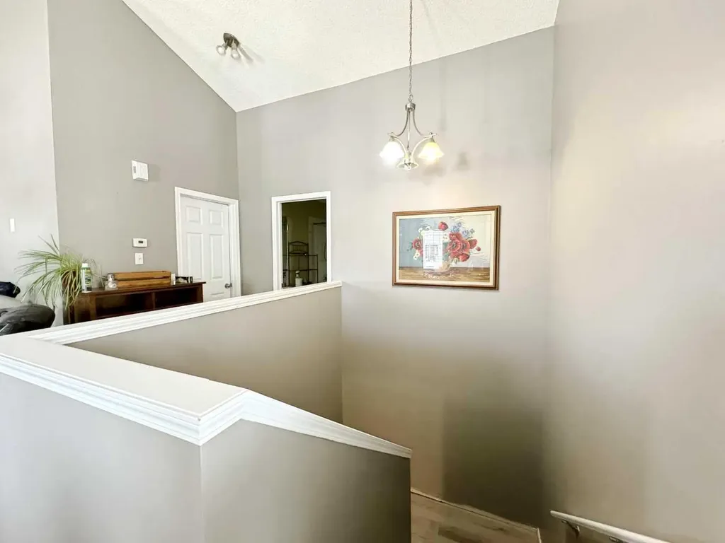 101 Channelside Cove SW Airdrie AB T4B 3J1