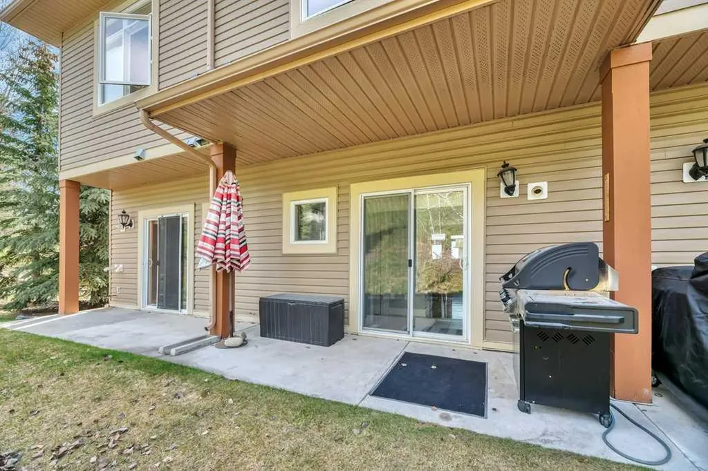 172 Rockyledge View NW Calgary AB T3G6B2